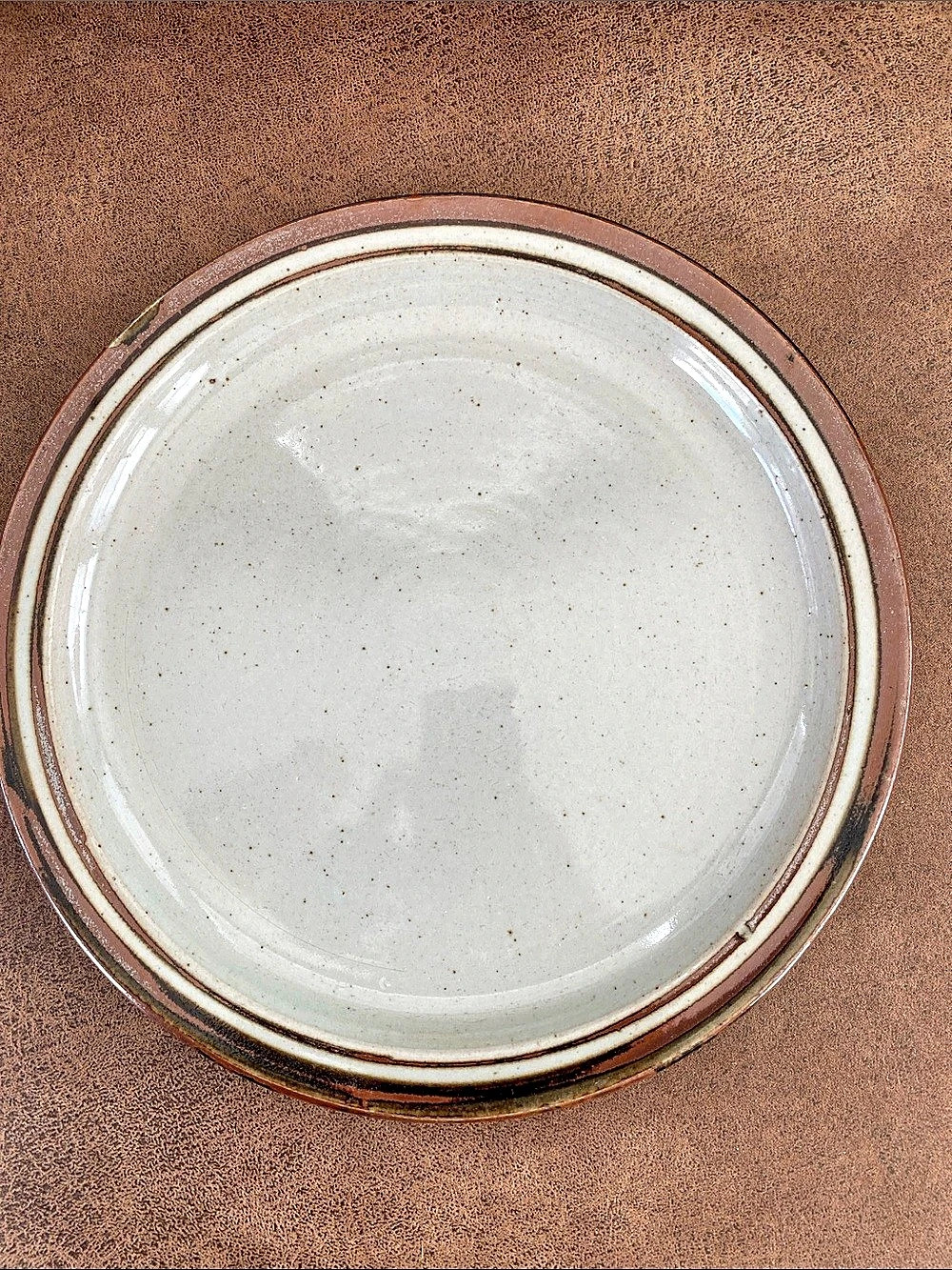Otagiri Sierra Hand Crafted Dinner Plate in White & Brown